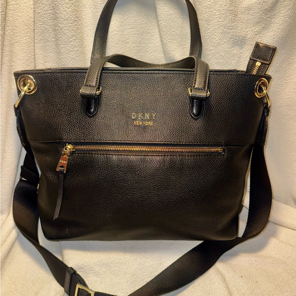 DKNY Black Pebbled Leather PURSE TOTE with Gold Hardware